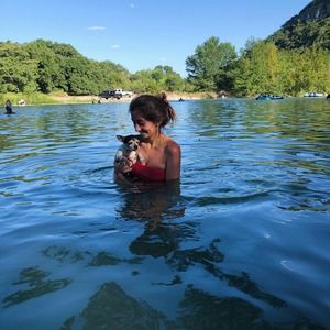 Meet your Posher, Ximena